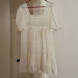 Doen lace mini dress